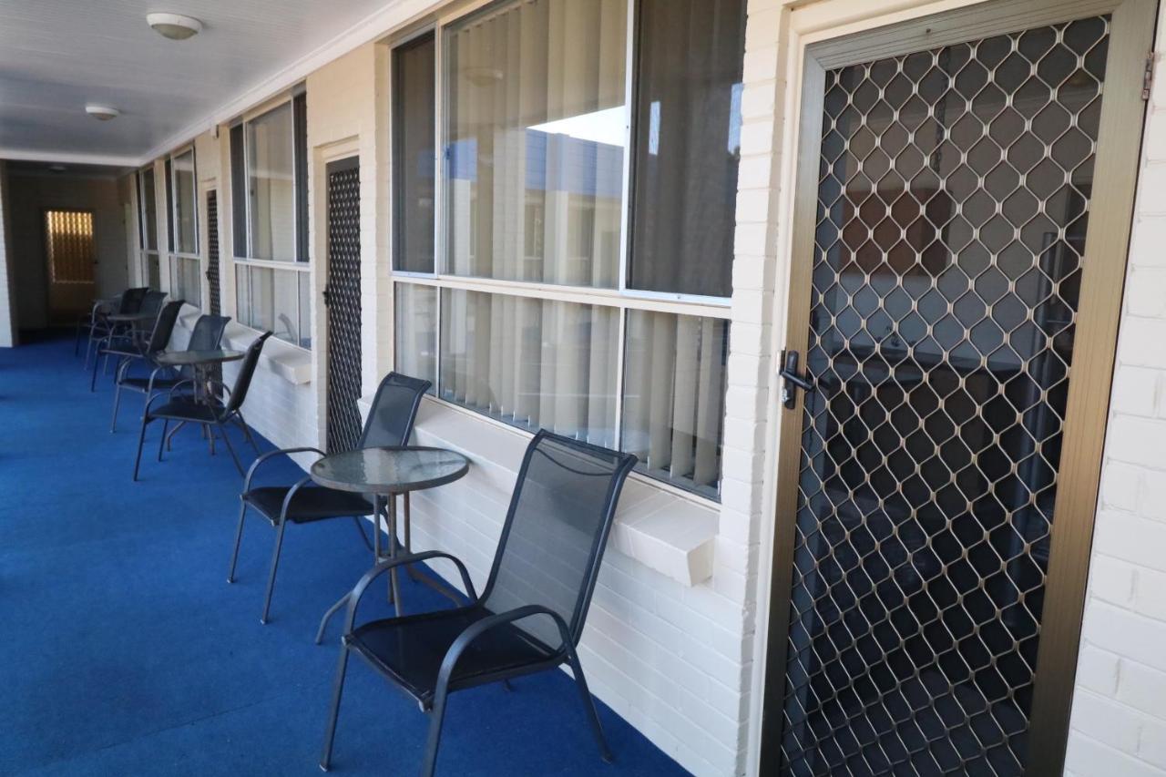 Bamboo Motor Inn Lakes Entrance Exterior foto
